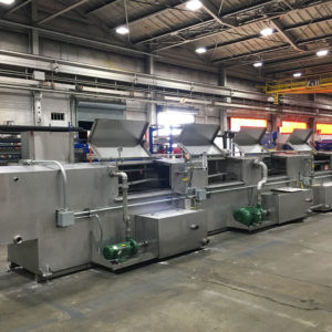 beverage case washer, tote washer, milk crate washer