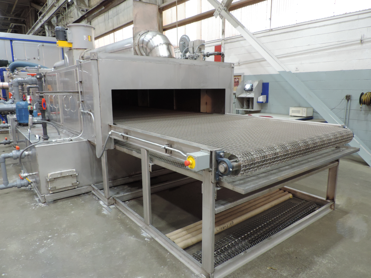 complete conveyor washer sysytem